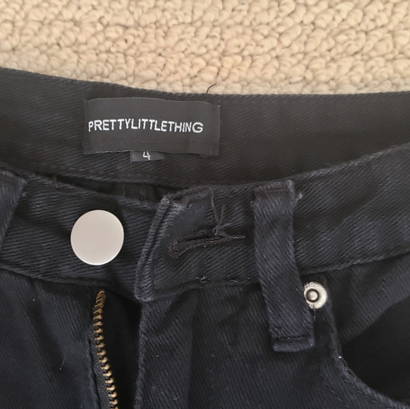 prettylittlething high waisted black jeans - Picture 3 of 3